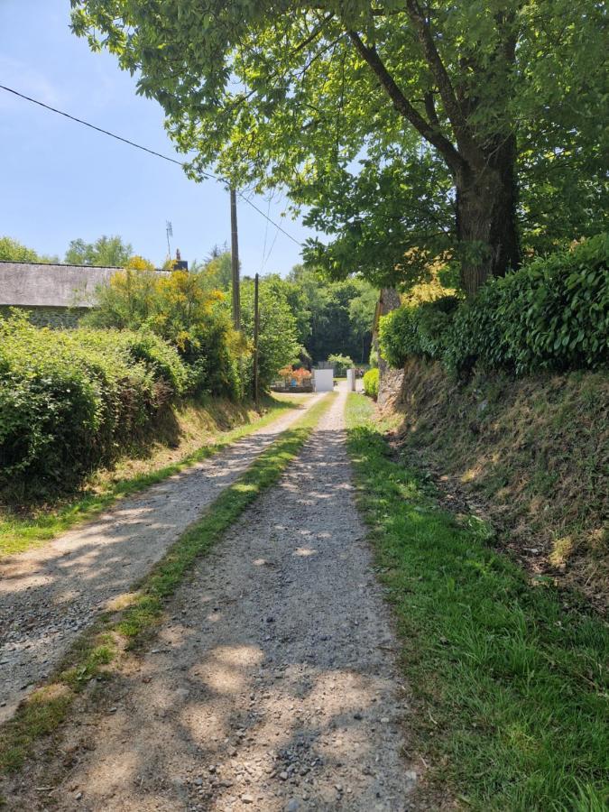 Gite Rustique En Centre Bretagne Laniscat Exteriör bild